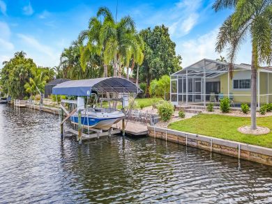 Cape Coral Lovely Waterfront Vacation Home