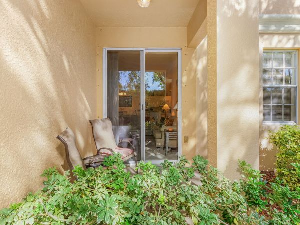 Cape Coral Condo 1010884