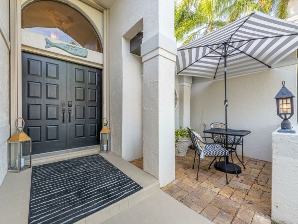 3 Bedroom -2 Bathroom Home in Cape Coral