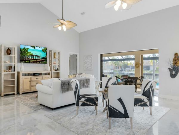 3 Bedroom -2 Bathroom Home in Cape Coral
