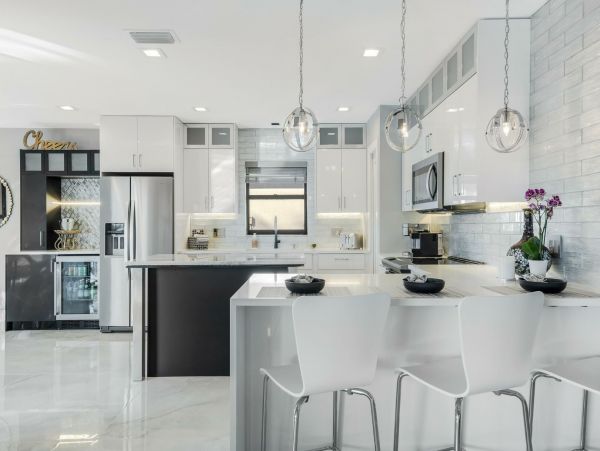3 Bedroom -2 Bathroom Home in Cape Coral
