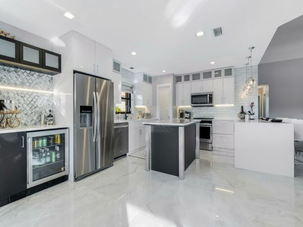 3 Bedroom -2 Bathroom Home in Cape Coral