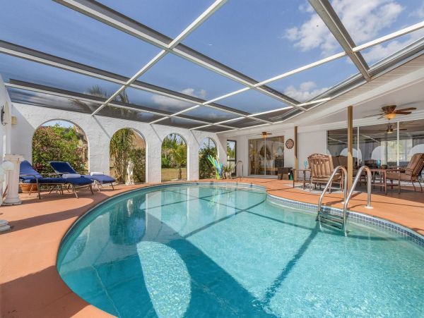 Southwest Florida Vacation Rental - Florida Beach House Rental with Heated Pool