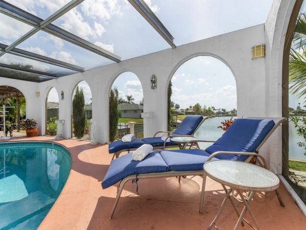 Southwest Florida Vacation Rental - Florida Beach House Rental with Heated Pool