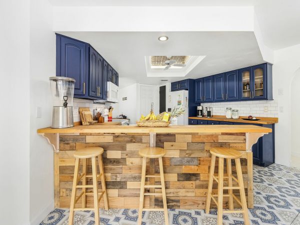 Southwest Florida Vacation Rental - Florida Beach House Rental with Heated Pool