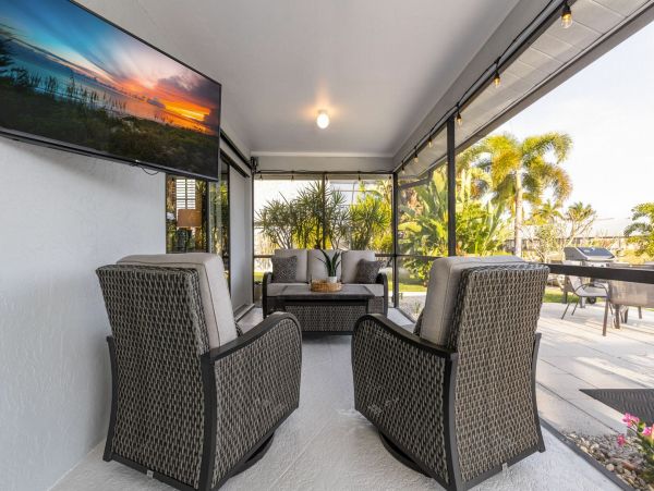 Cape Coral Home 1010889