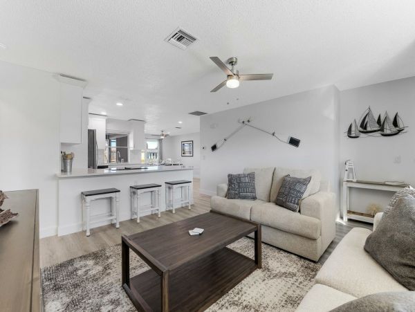 Cape Coral Home 1010890