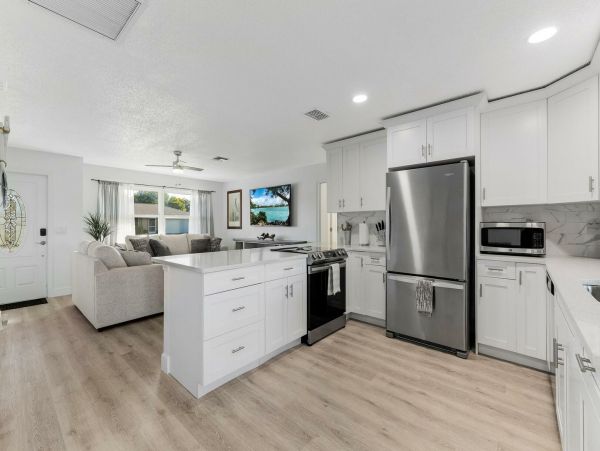 Cape Coral Home 1010890
