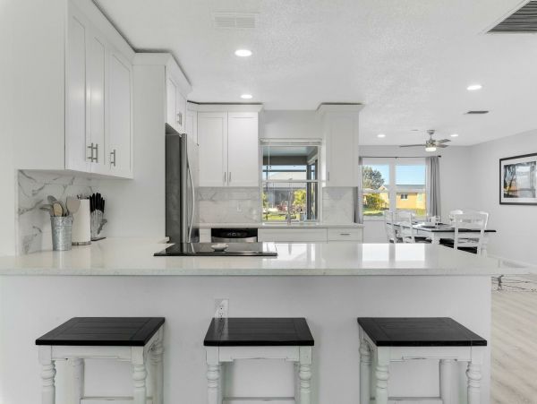 Cape Coral Home 1010890