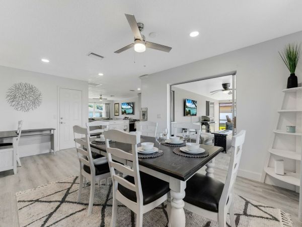 Cape Coral Home 1010890