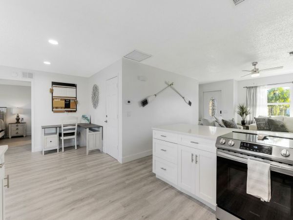 Cape Coral Home 1010890