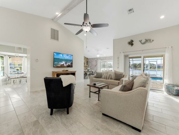 Cape Coral Home 1010891