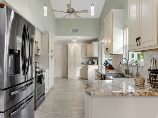 Cape Coral Home 1010891