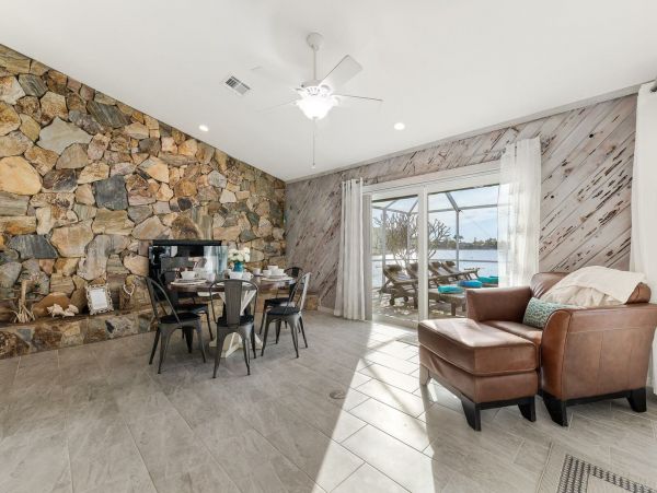 Cape Coral Home 1010891