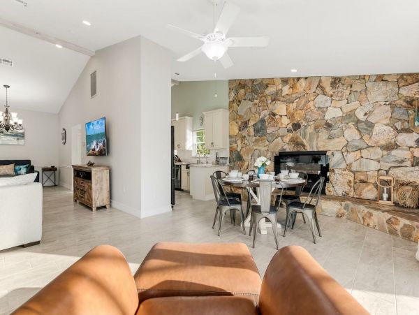 Cape Coral Home 1010891