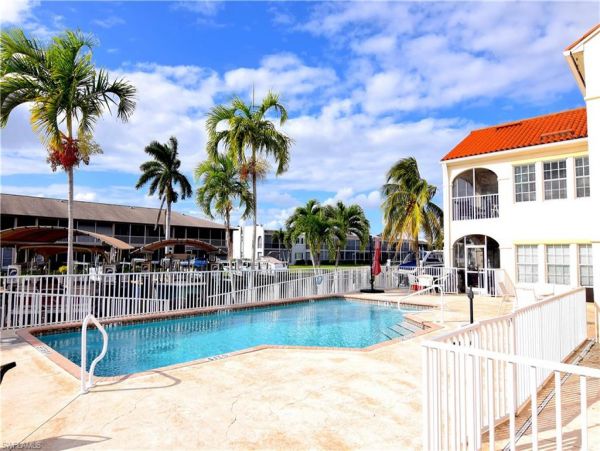 Cape Coral Condo 1010892