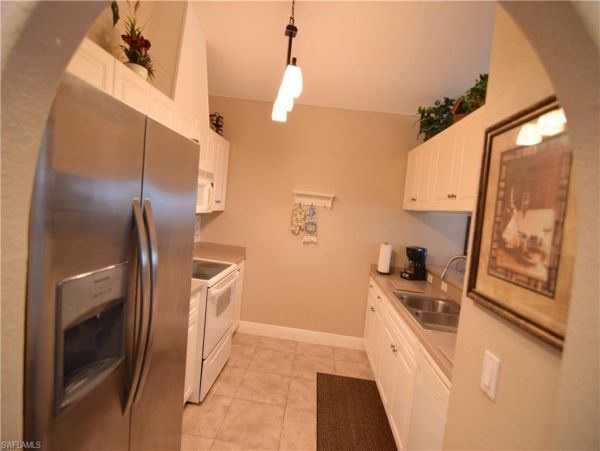Cape Coral Condo 1010892