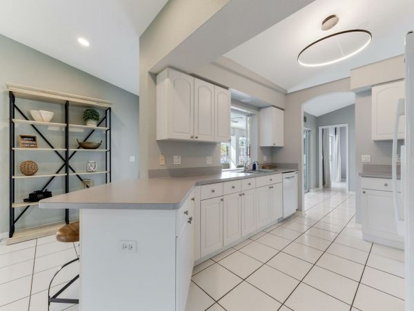Cape Coral Home 1010893