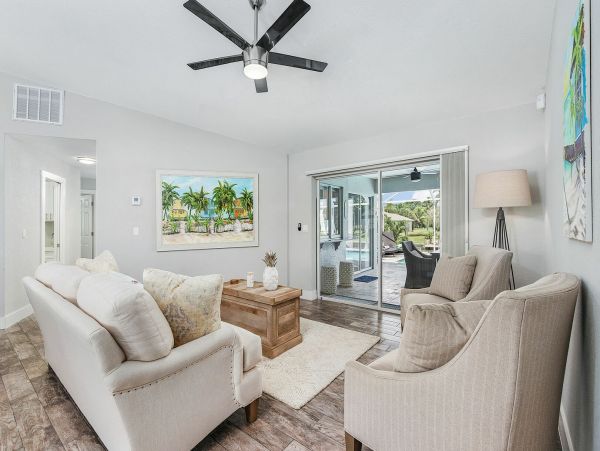 Cape Coral Home 1010894