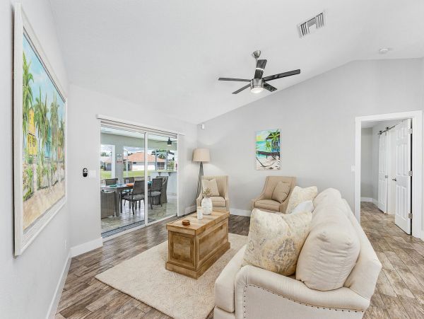 Cape Coral Home 1010894