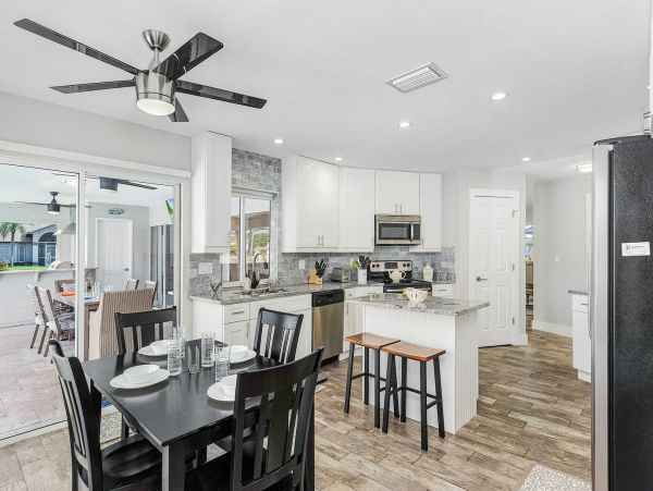 Cape Coral Home 1010894