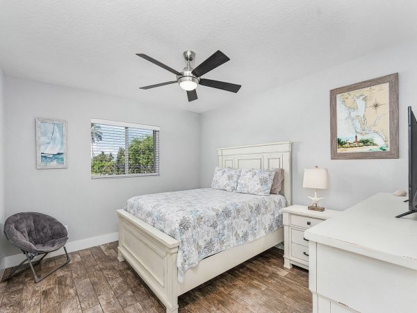 Cape Coral Home 1010894