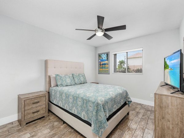 Cape Coral Home 1010894