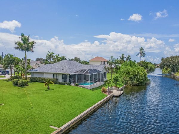 Cape Coral Home 1010894