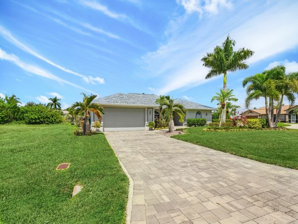 Cape Coral Home 1010894