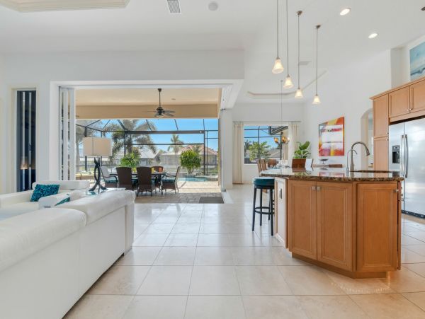 Cape Coral Vacation Pool Home Four Bedroom