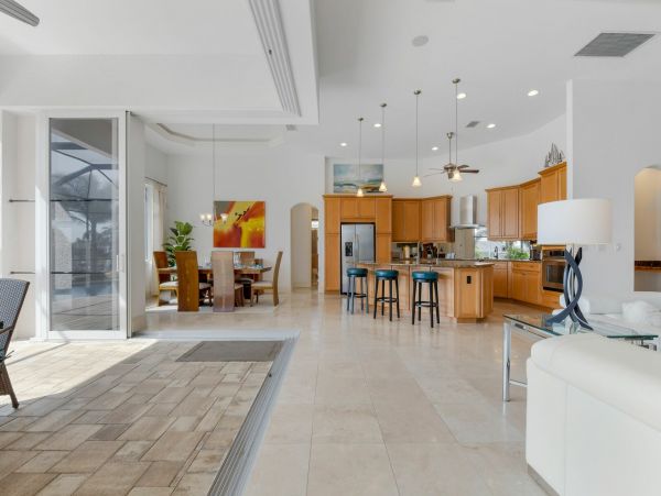 Cape Coral Vacation Pool Home Four Bedroom