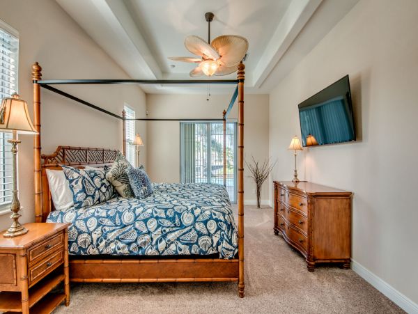Cape Coral Home 1010898