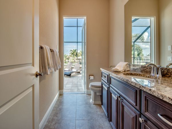 Cape Coral Home 1010898