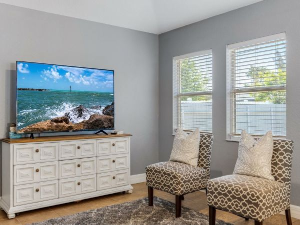 Cape Coral Home 1010899