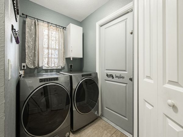Cape Coral Home 1010899