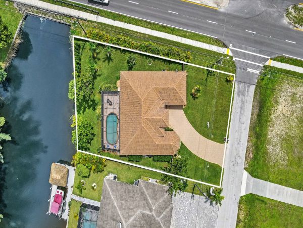 Cape Coral Home 1010901
