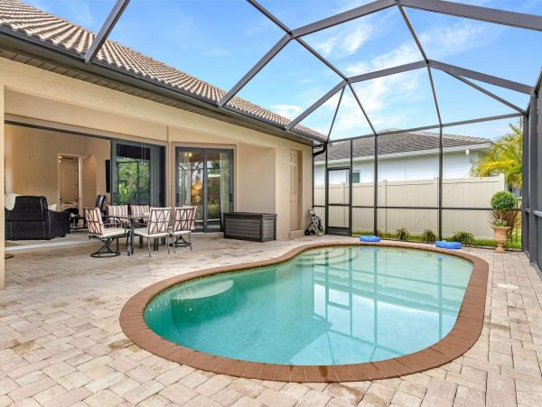 Cape Coral Home 1010901