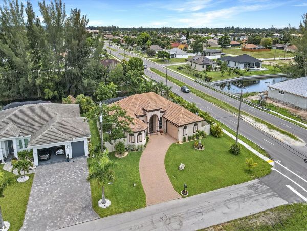 Cape Coral Home 1010901