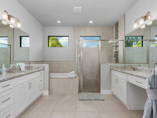 Luxury Cape Coral Lovely Home Away from Home