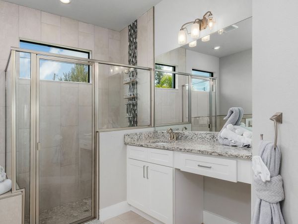 Luxury Cape Coral Lovely Home Away from Home