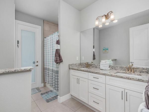 Luxury Cape Coral Lovely Home Away from Home