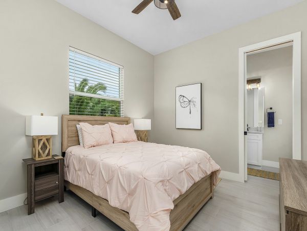Cape Coral Home 1010906