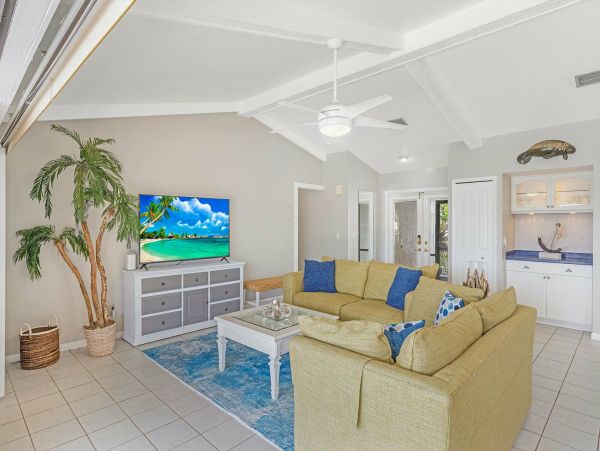 Cape Coral Home 1010907