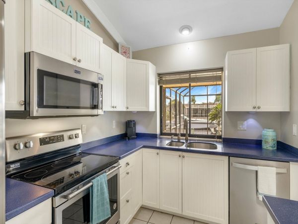 Cape Coral Home 1010907
