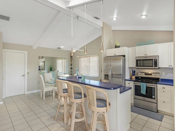 Cape Coral Home 1010907