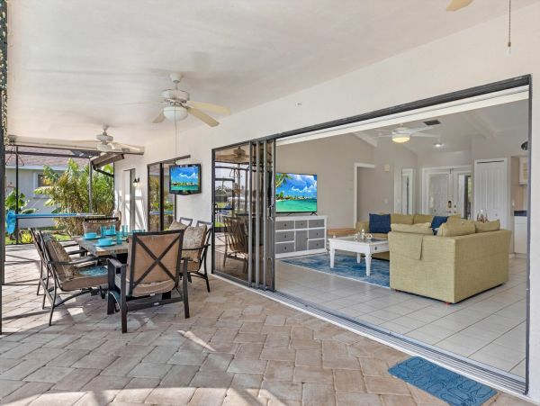 Cape Coral Home 1010907
