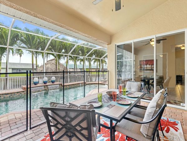 Cape Coral Home 1010911