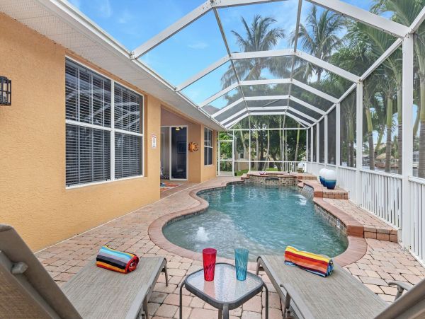 Cape Coral Home 1010911