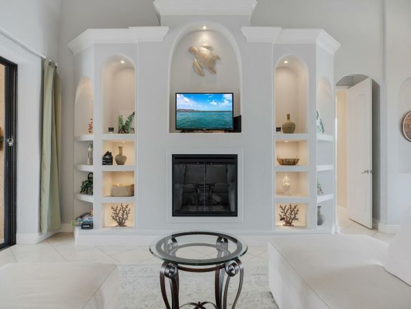 Cape Coral Home 1010914