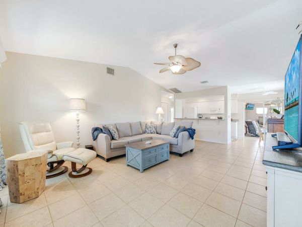 Cape Coral Home 1010917